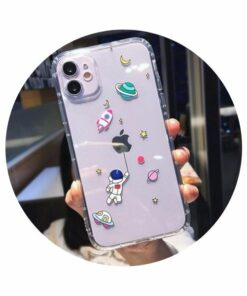 coque-astronaute-flying