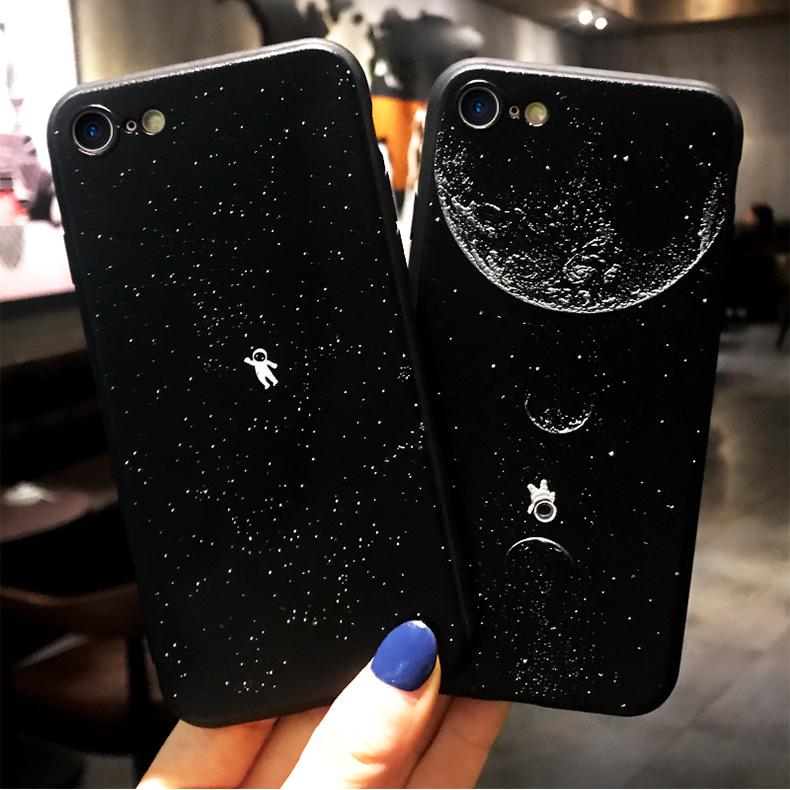coque-astronaute_0cbb8325-d946-46c9-af0e-a5f323f34425 coque-astronaute