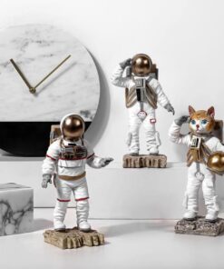 figurine astronaute