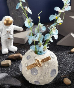 figurine lune espace