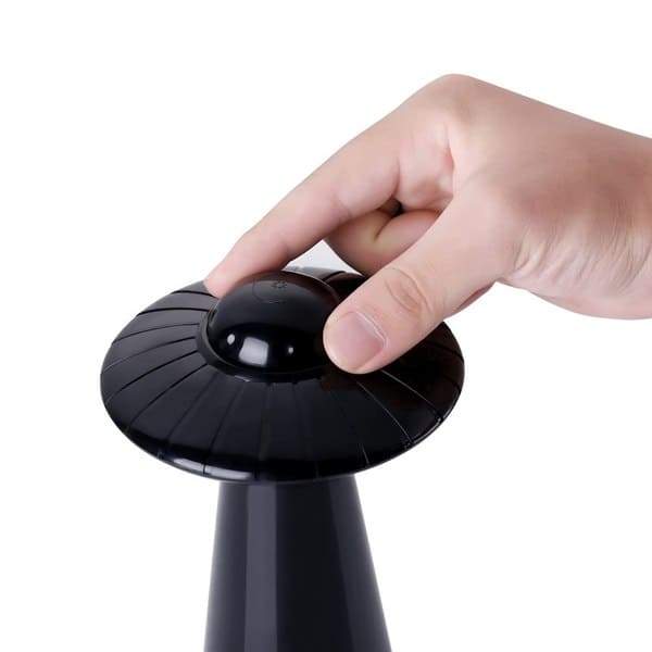 lampe-ufo-utilisation_5b1d6754-92f0-4fc9-81c9-2067b3ea360b lampe ufo utilisation