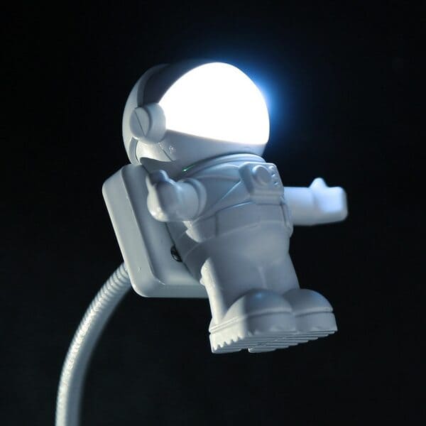 lampe-usb-astronaute_b40489d9-f01d-4175-9861-292919bfd1a2 usb lampe astronaute