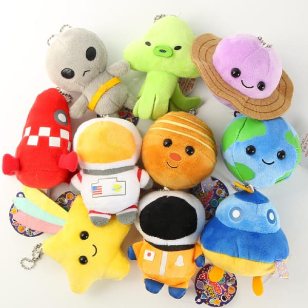 peluche-espace_35eddb3d-88cb-4a76-8609-5d9a30721af4 peluche-fusee tintin espace