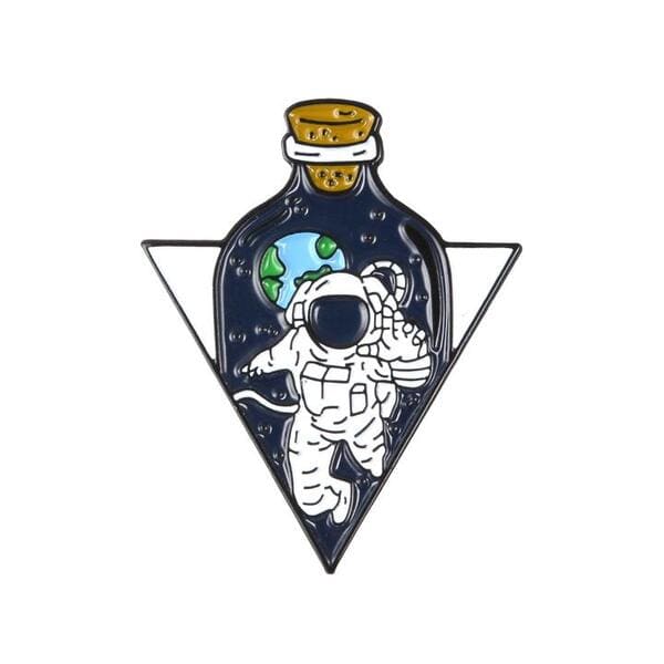 pins-astronaute-bouteille_7dd53cff-ddf3-4b3e-b825-f73b3e3c8803 pins astronaute
