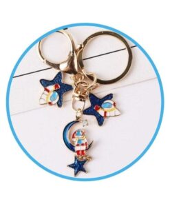 porte cle petits astronatues