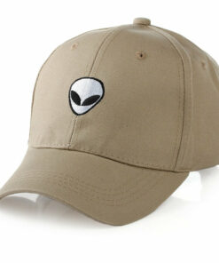 casquette alien kaki