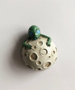 magnet alien