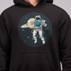 sweat astronaute planete