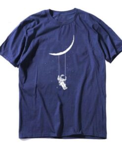 t shirt astronaute balançoire bleu