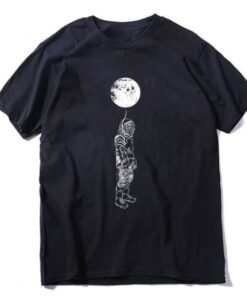 t shirt astronaute ballon lune