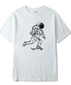 t shirt astronaute skateboard