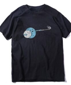 t shirt terre lune selfie